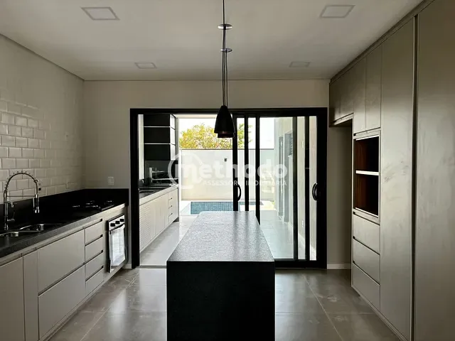 Casa com 250m² 3 quartos e 3 banheiros, à venda, no bairro Jardim de Mônaco em Hortolândia