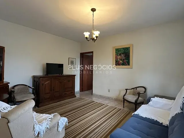Casa com 221m² 3 quartos e 2 banheiros, à venda, no bairro Vila Gabriel em Sorocaba