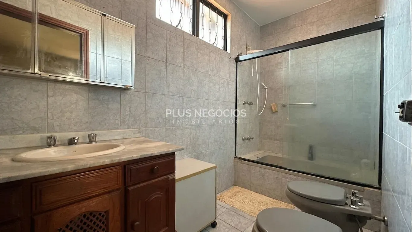Casa, 3 quartos, 221 m² - Foto 8