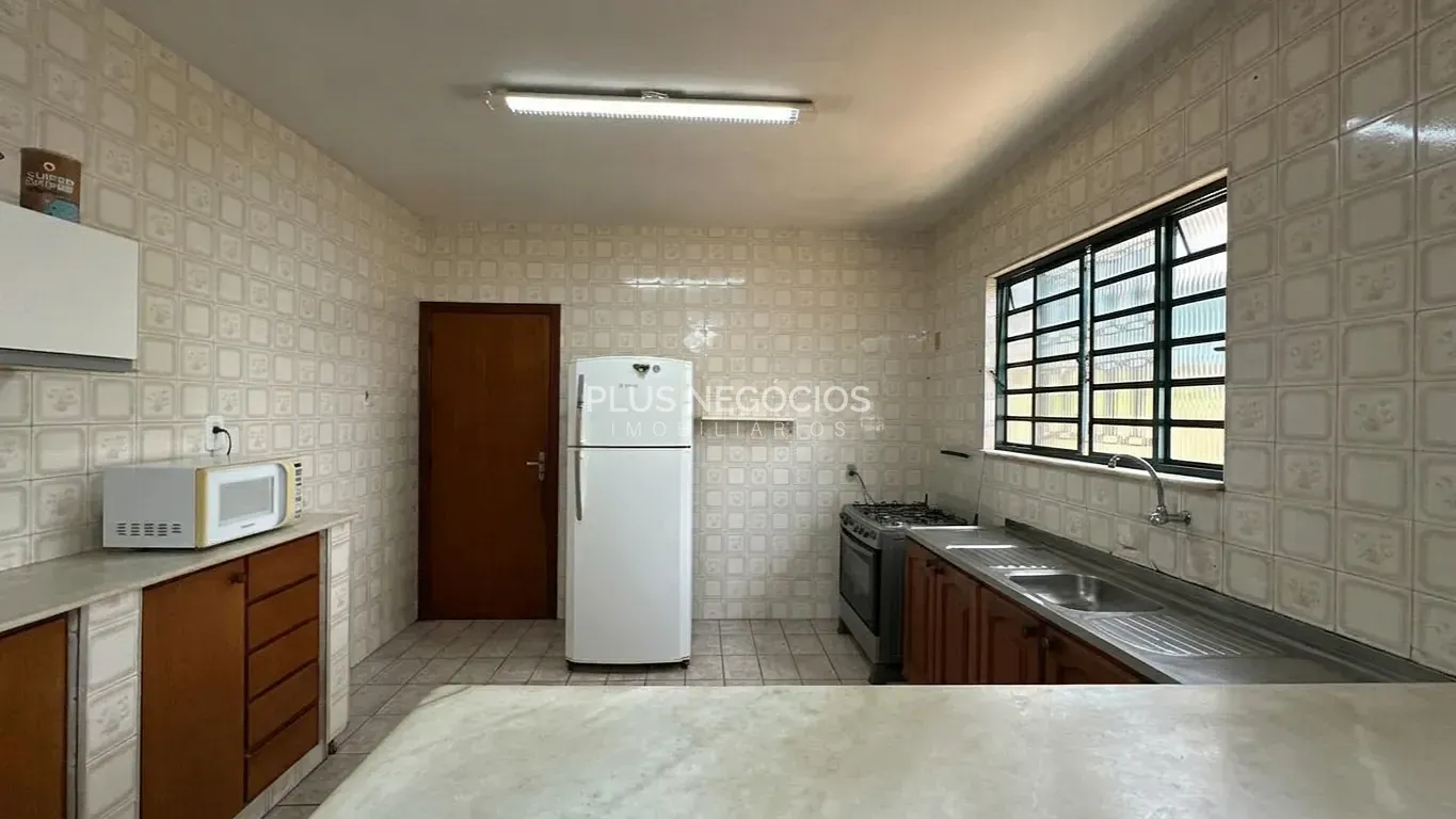 Casa, 3 quartos, 221 m² - Foto 6