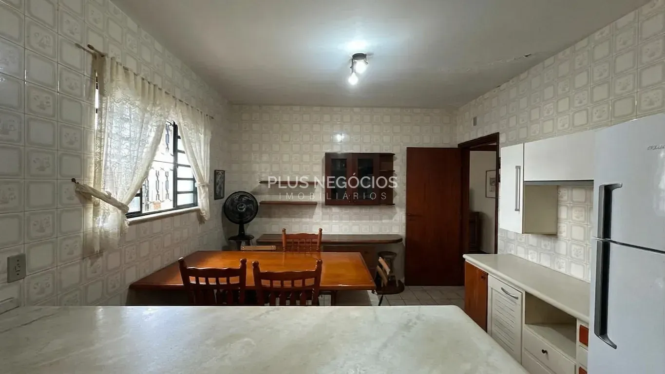 Casa, 3 quartos, 221 m² - Foto 5