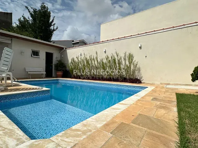 Casa com 353m² 3 quartos e 3 banheiros, à venda ou para alugar, no bairro Jardim Ibiti do Paço em Sorocaba