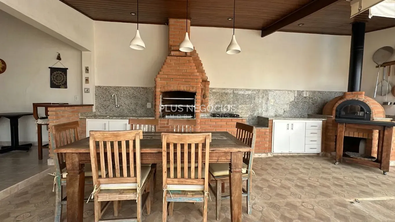 Casa, 3 quartos, 353 m² - Foto 4