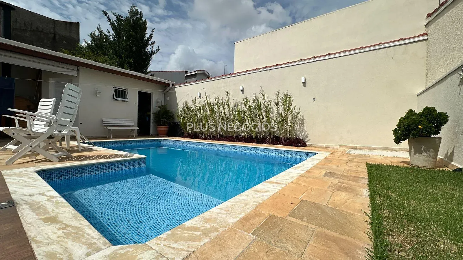 Casa, 3 quartos, 353 m² - Foto 2