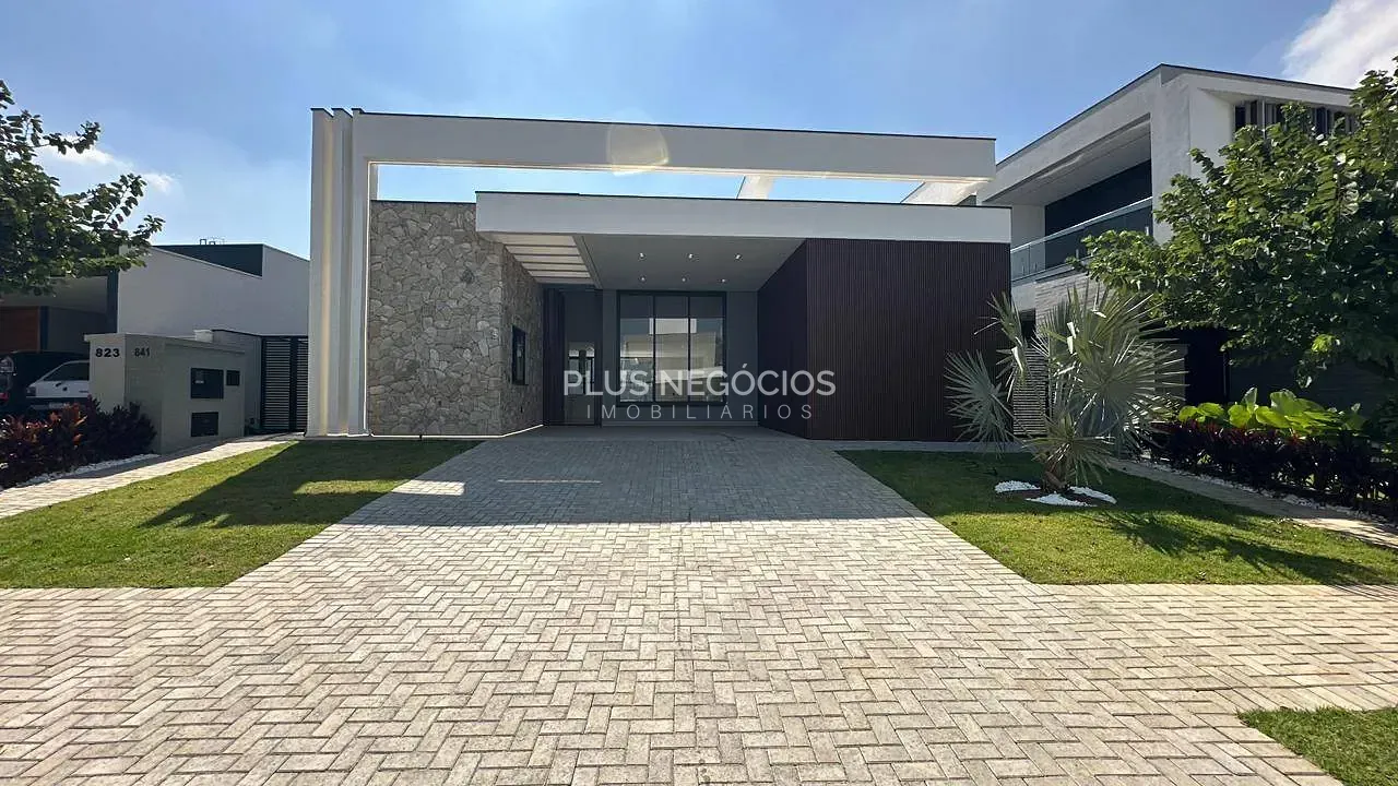 Casa, 4 quartos, 243 m² - Foto 2