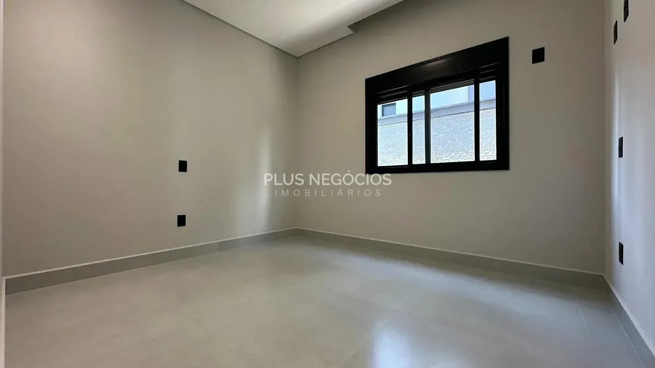 Casa, 4 quartos, 243 m² - Foto 34
