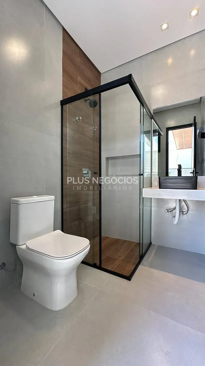 Casa, 4 quartos, 243 m² - Foto 48