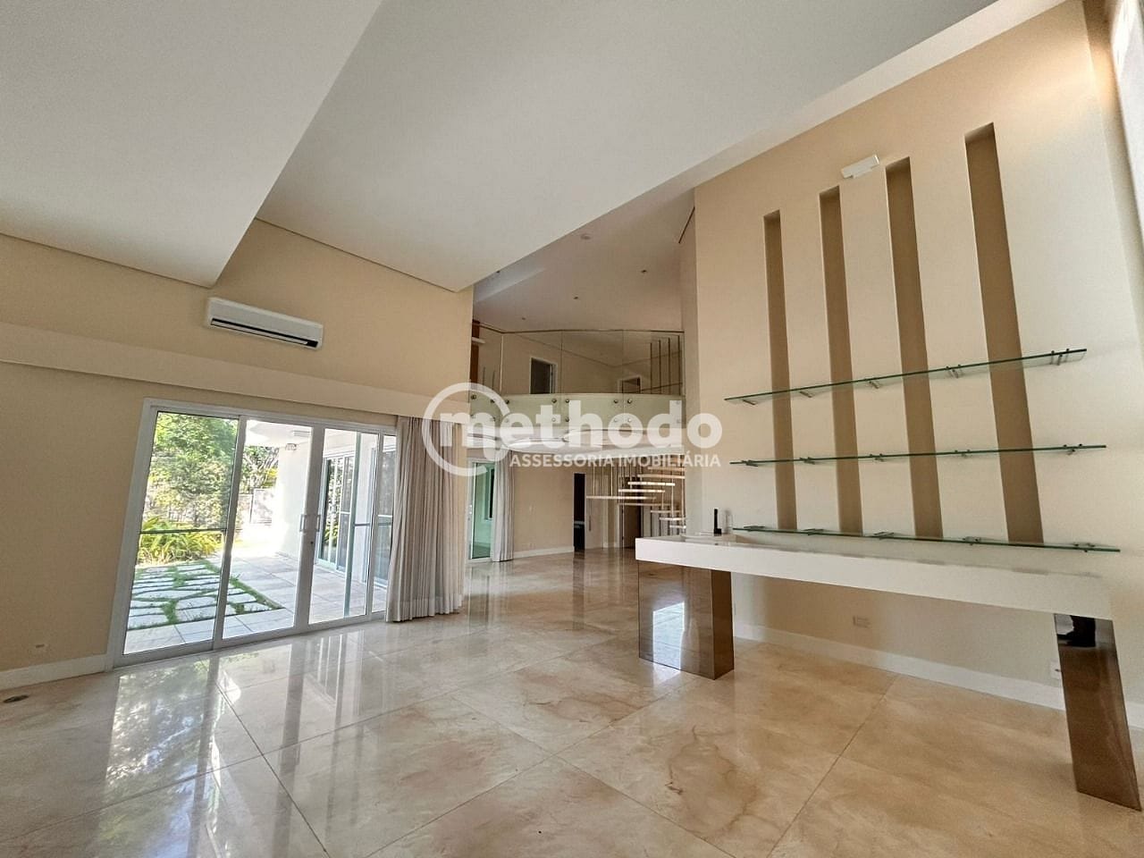 Casa, 4 quartos, 420 m² - Foto 1