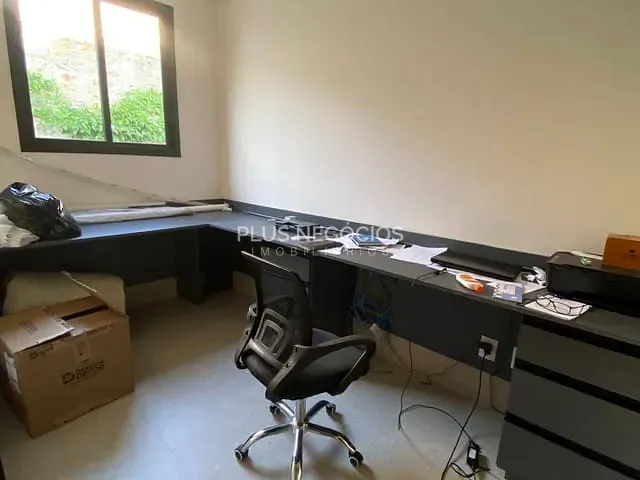 Casa com 1100m² 3 quartos e 6 banheiros, à venda, no bairro Piraporinha em Araçoiaba da Serra