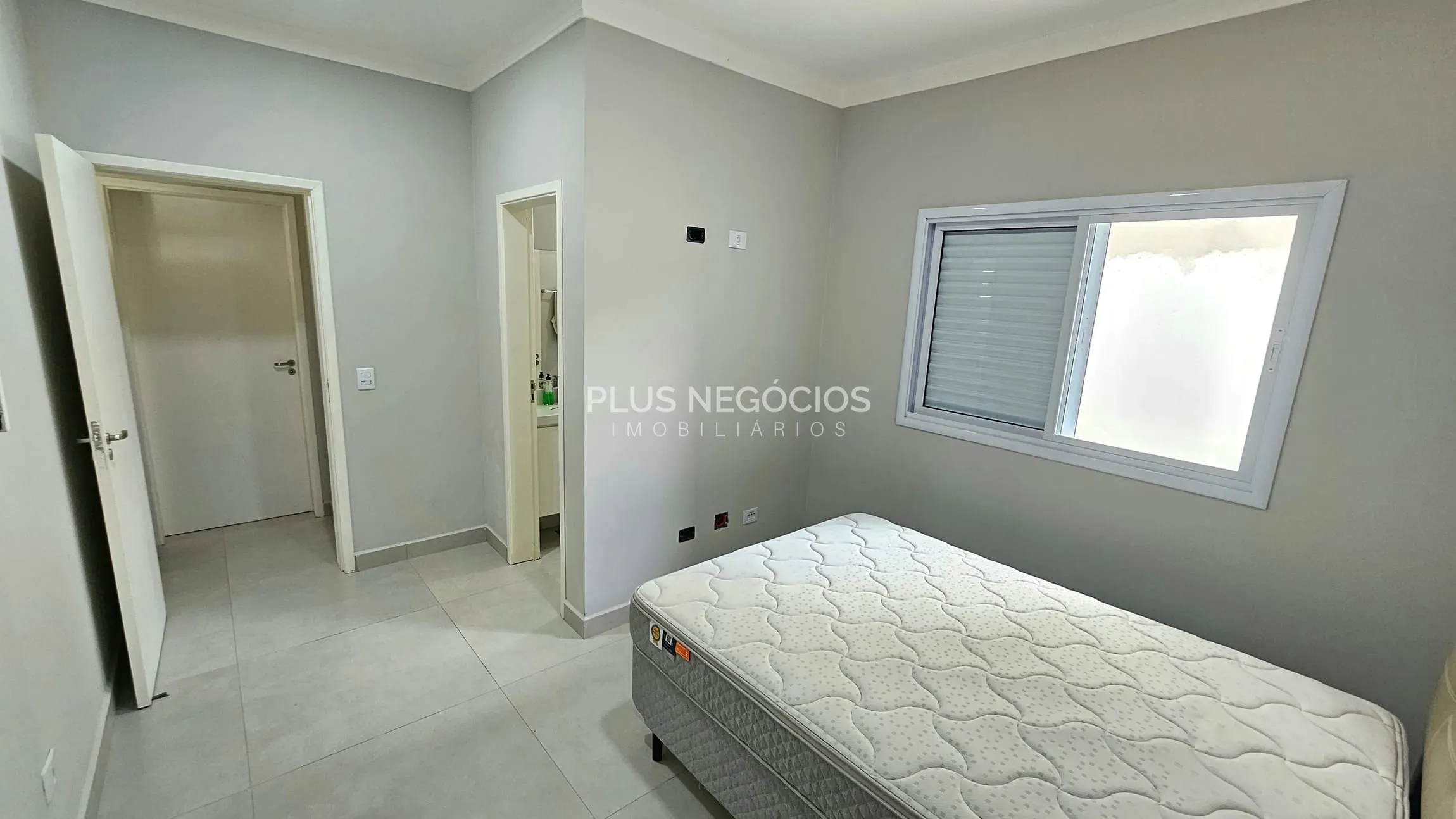 Casa, 3 quartos, 200 m² - Foto 9