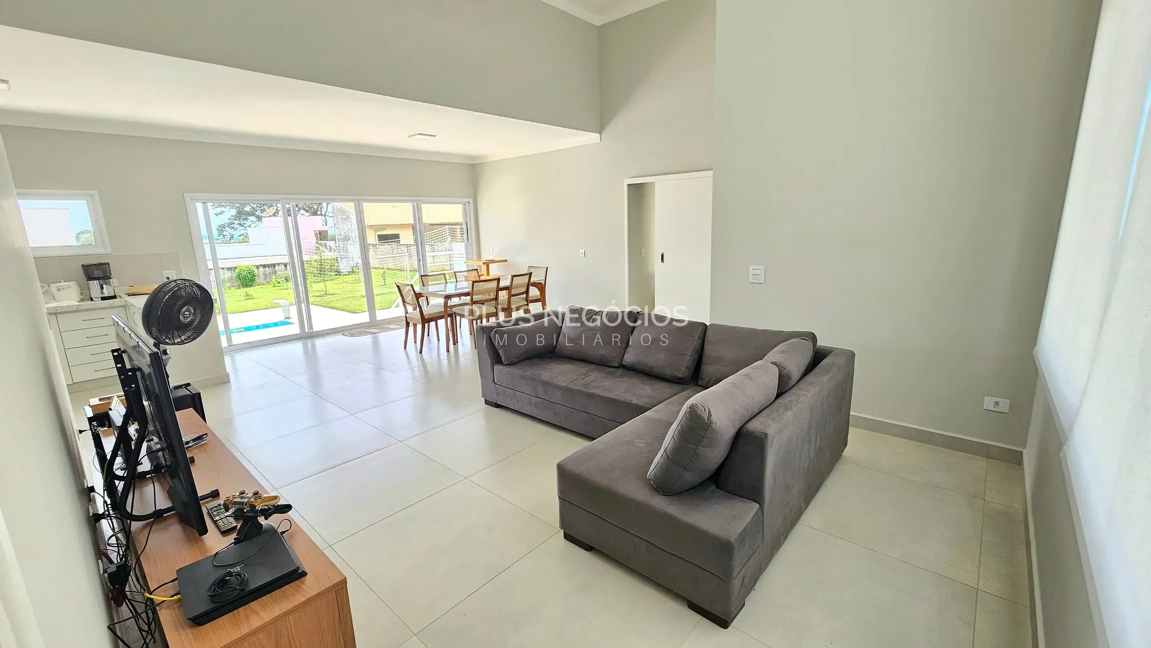 Casa, 3 quartos, 200 m² - Foto 33