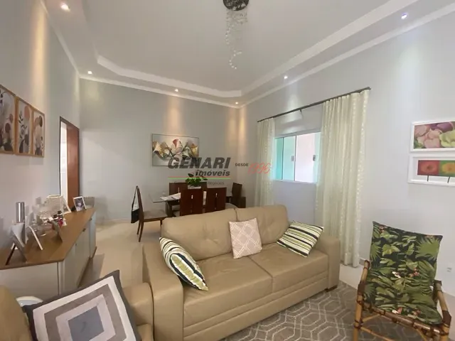 Casa com 153m² 3 quartos e 2 banheiros, à venda, no bairro Vila Todos os Santos em Indaiatuba