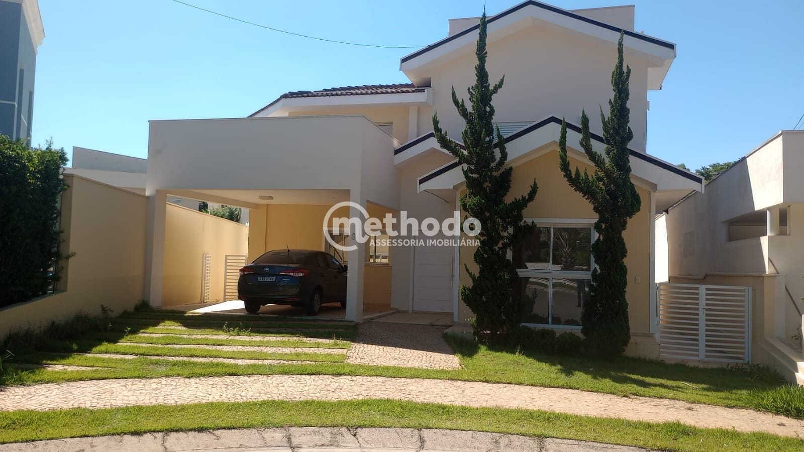 Casa, 4 quartos, 264 m² - Foto 1