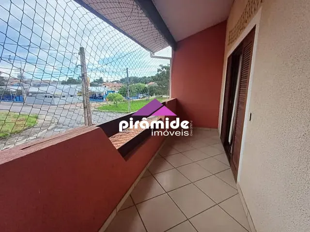 Casa com 128m², à venda, no bairro Residencial Armando Moreira Righi em São José dos Campos