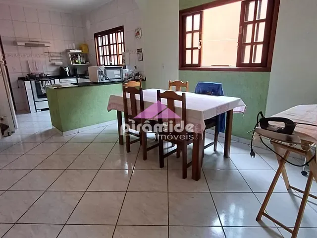 Casa com 128m², à venda, no bairro Residencial Armando Moreira Righi em São José dos Campos