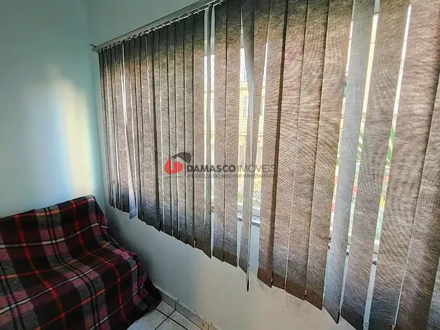 Casa 3 quartos e 1 banheiro, à venda, no bairro Olímpico em São Caetano do Sul