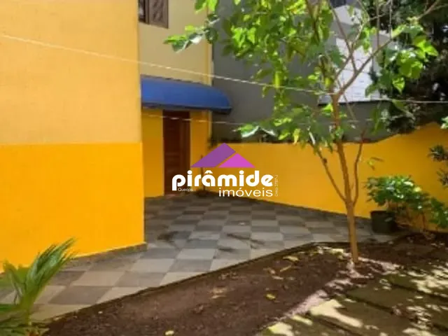 Casa com 300m² 3 quartos e 4 banheiros, à venda, no bairro Cidade Parquelandia em Mogi das Cruzes