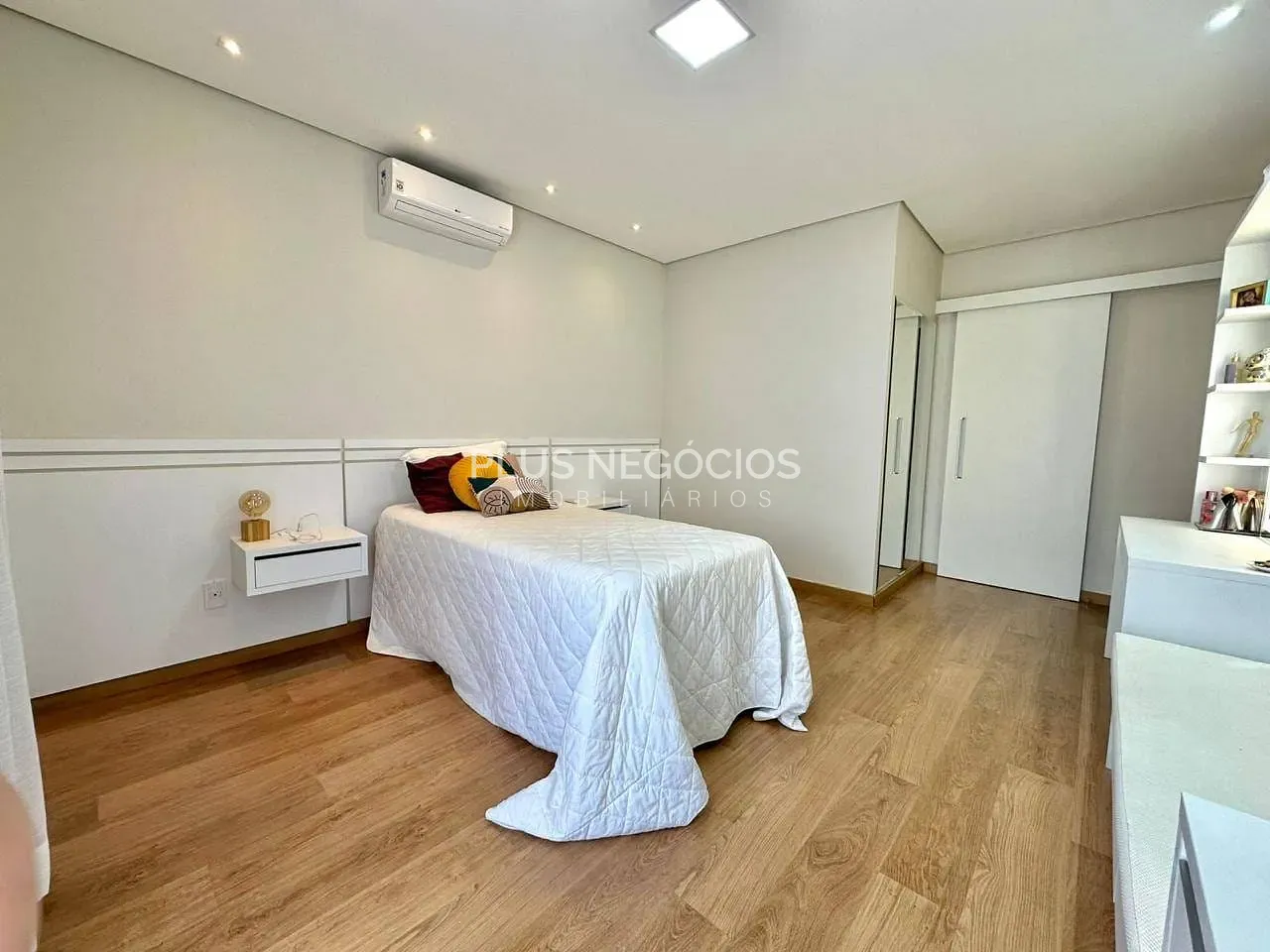Casa, 4 quartos, 362 m² - Foto 10