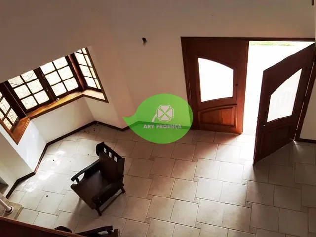Casa com 600m² 3 quartos e 5 banheiros, à venda, no bairro Jardim Pagliato em Sorocaba