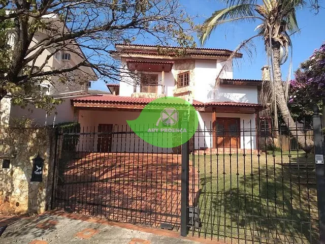 Casa com 600m² 3 quartos e 5 banheiros, à venda, no bairro Jardim Pagliato em Sorocaba