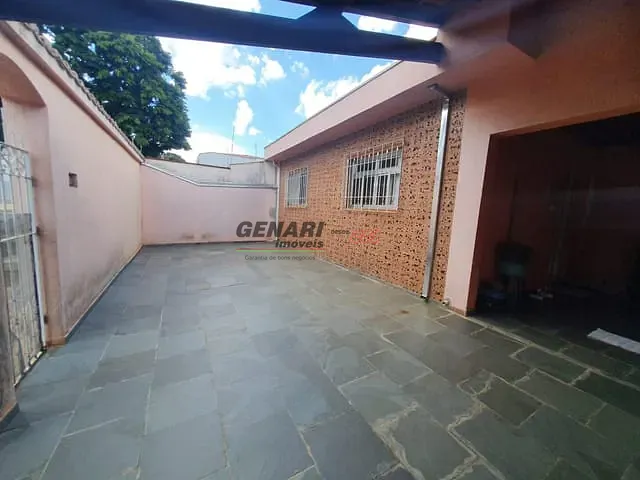 Casa com 250m² 3 quartos e 2 banheiros, à venda, no bairro Jardim Olinda em Indaiatuba