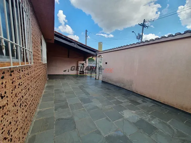 Casa com 250m² 3 quartos e 2 banheiros, à venda, no bairro Jardim Olinda em Indaiatuba