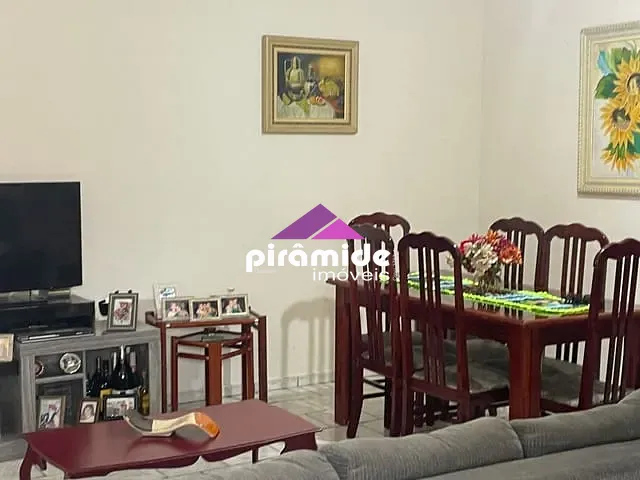 Casa com 420m² 4 quartos e 2 banheiros, à venda, no bairro Jardim Paraíso em São José dos Campos