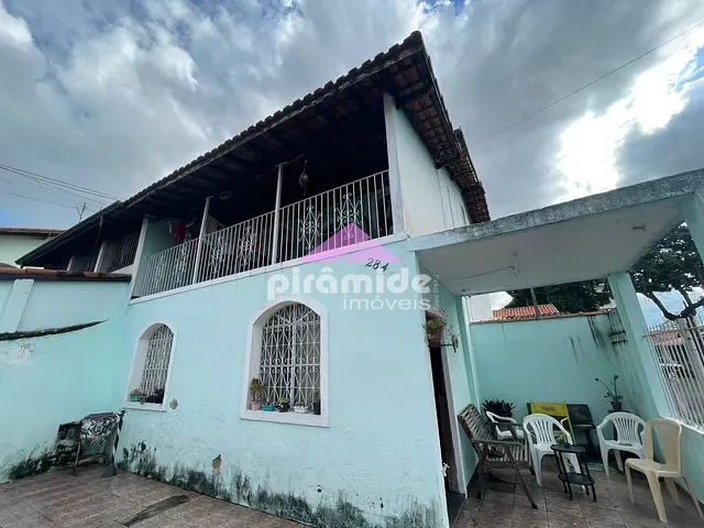 Casa com 420m² 4 quartos e 2 banheiros, à venda, no bairro Jardim Paraíso em São José dos Campos