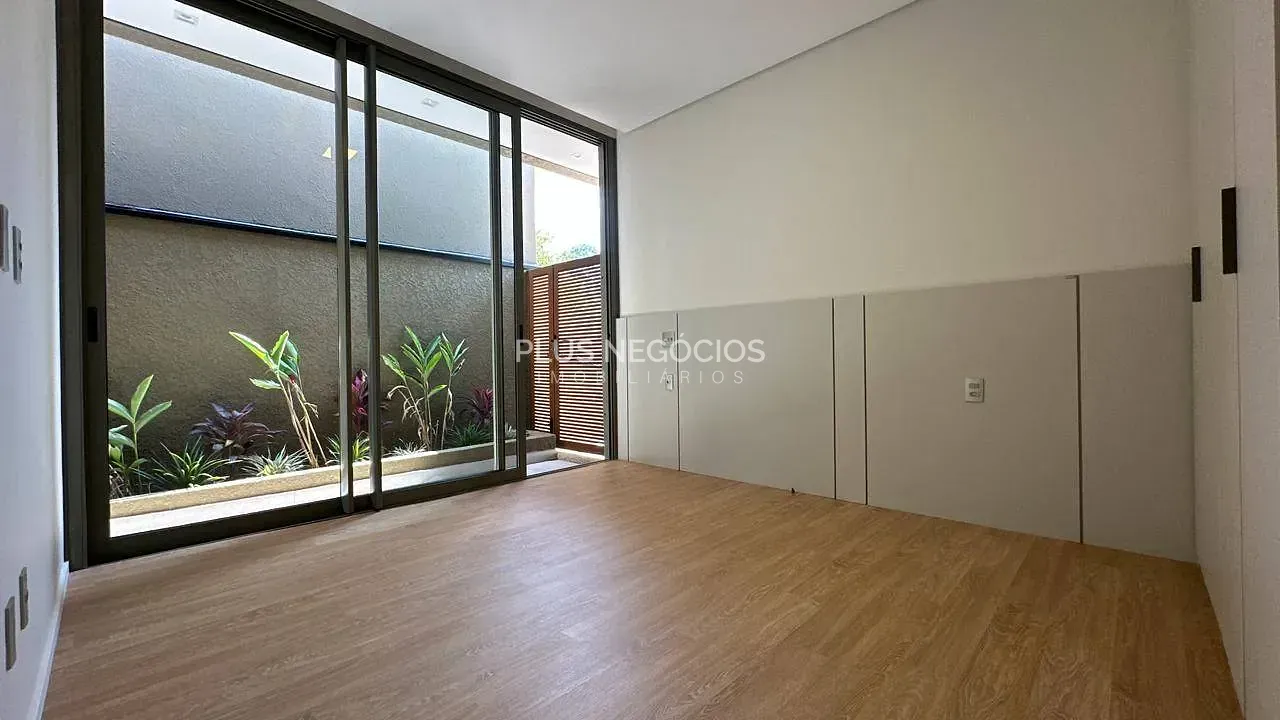 Casa, 3 quartos, 205 m² - Foto 35