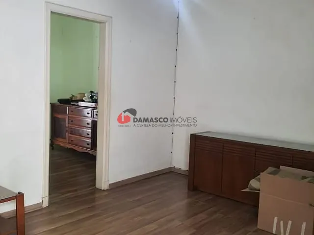 Casa 4 quartos e 2 banheiros, à venda, no bairro Santo Antônio em São Caetano do Sul