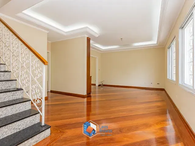 Casa com 200m² 3 quartos e 4 banheiros, à venda, no bairro Chácara Santo Antônio (Zona Sul) em São Paulo