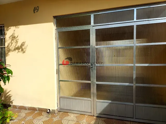 Casa 3 quartos e 2 banheiros, à venda, no bairro Santa Terezinha em Santo André