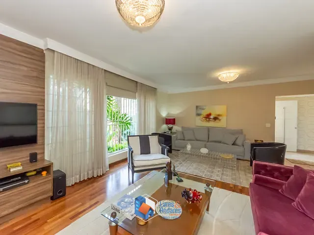 Casa com 299m² 2 quartos e 4 banheiros, à venda, no bairro Vila Mariana em São Paulo