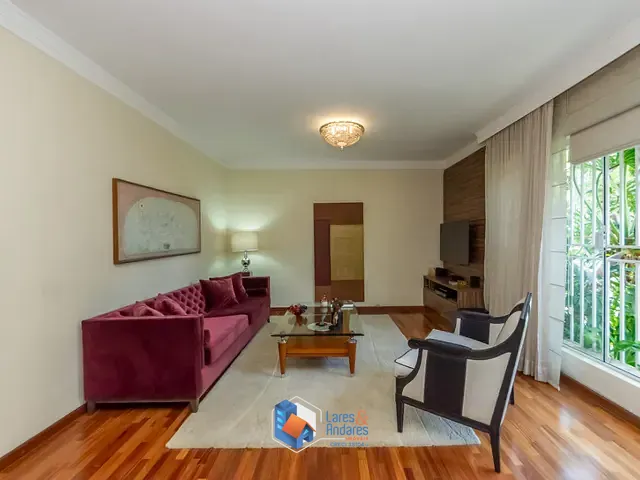 Casa com 299m² 2 quartos e 4 banheiros, à venda, no bairro Vila Mariana em São Paulo