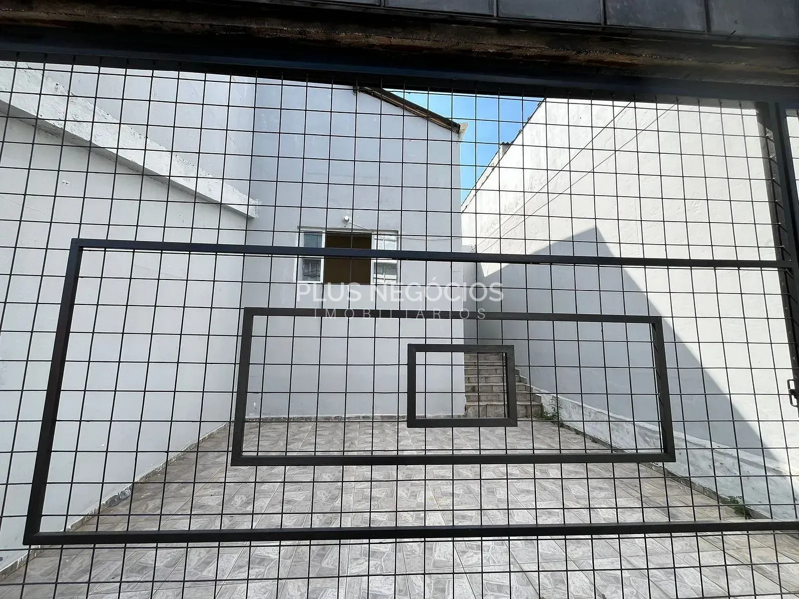 Casa, 1 quarto, 150 m² - Foto 2