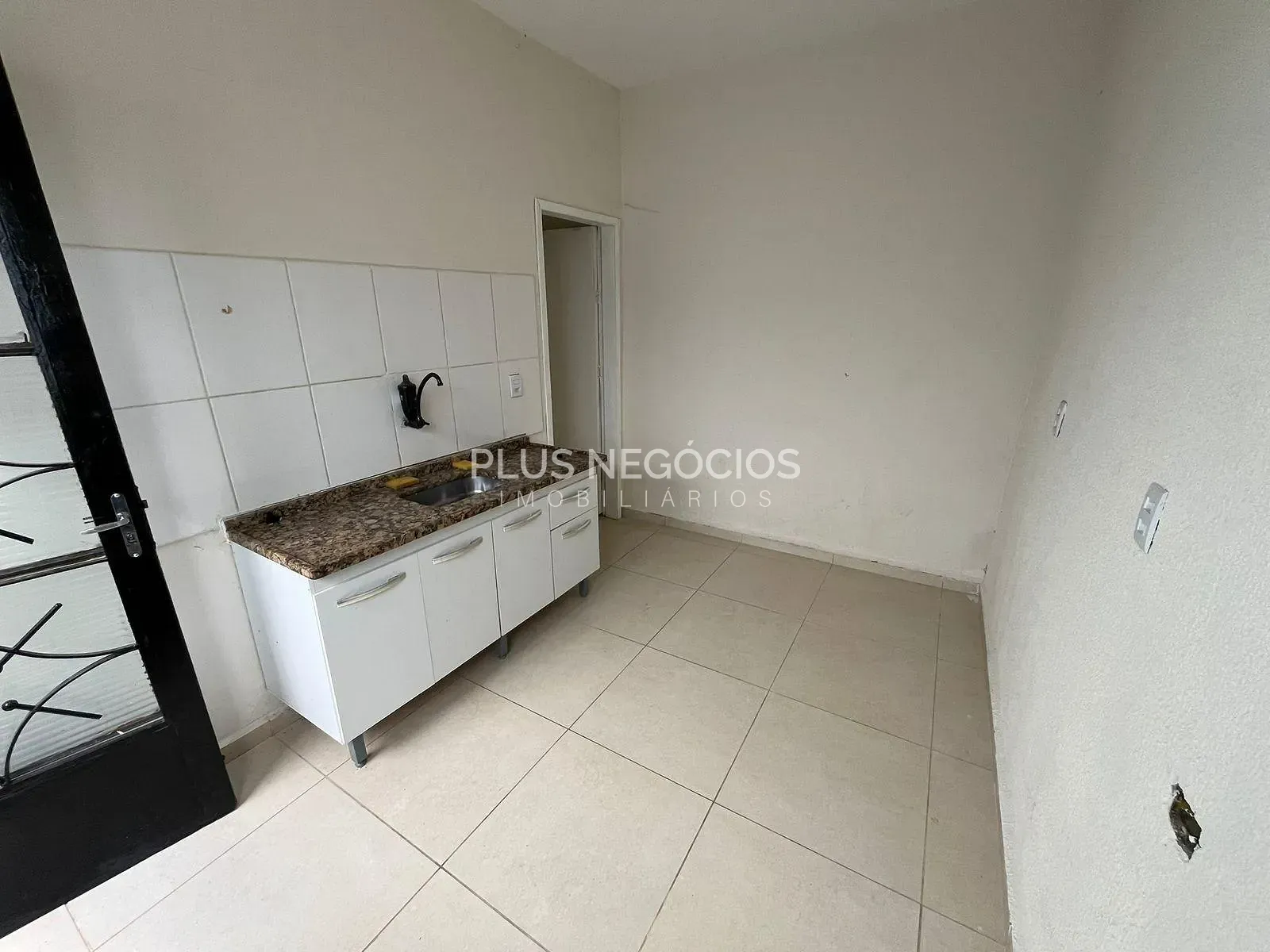 Casa, 1 quarto, 150 m² - Foto 9