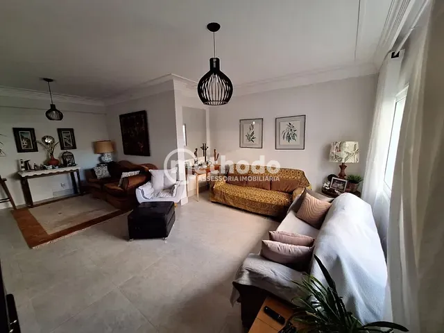 Casa com 300m² 4 quartos e 6 banheiros, à venda, no bairro Fazenda Santa Cândida em Campinas