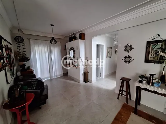 Casa com 300m² 4 quartos e 6 banheiros, à venda, no bairro Fazenda Santa Cândida em Campinas