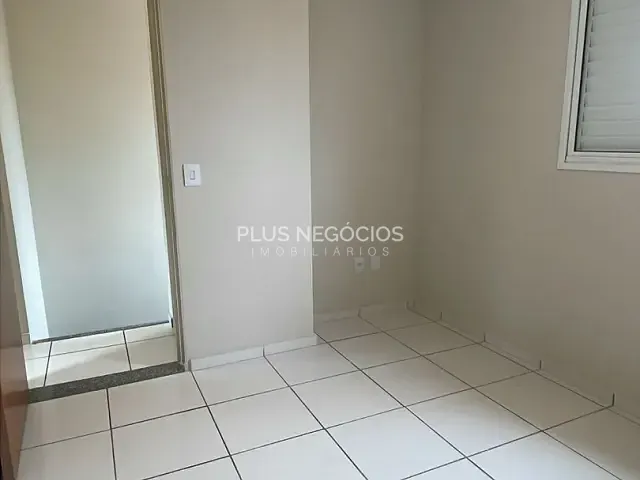 Casa com 63m² 2 quartos e 1 banheiro, à venda, no bairro Lopes de Oliveira em Sorocaba