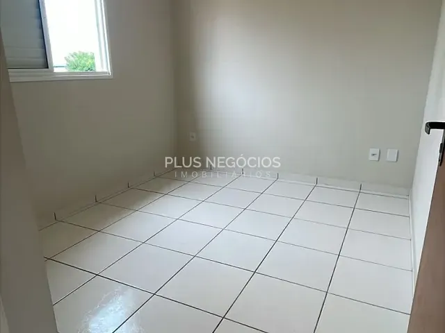 Casa com 63m² 2 quartos e 1 banheiro, à venda, no bairro Lopes de Oliveira em Sorocaba