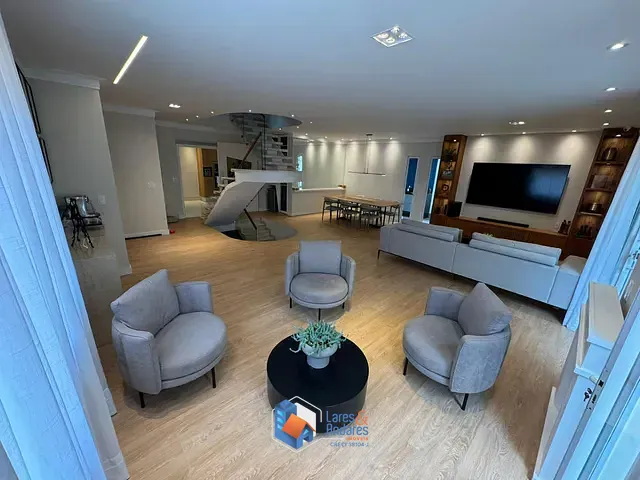 Casa com 492m² 3 quartos e 5 banheiros, à venda, no bairro Campo Belo em São Paulo