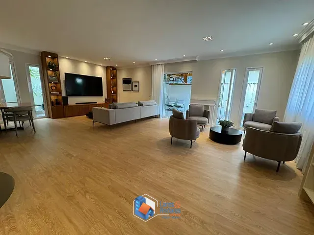 Casa com 492m² 3 quartos e 5 banheiros, à venda, no bairro Campo Belo em São Paulo