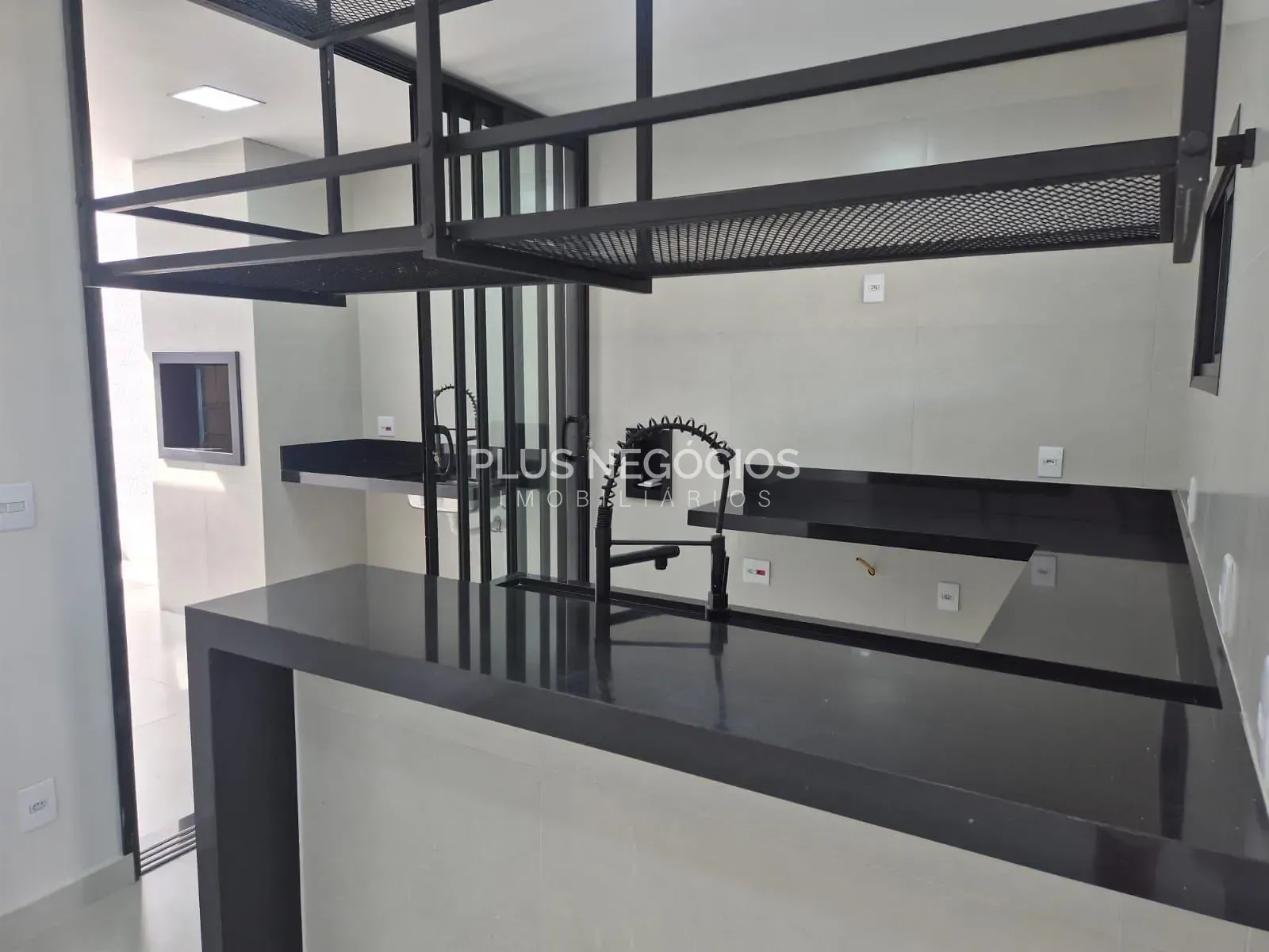 Casa, 3 quartos, 105 m² - Foto 2