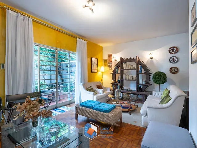 Casa com 207m² 4 quartos e 3 banheiros, à venda, no bairro Campo Belo em São Paulo