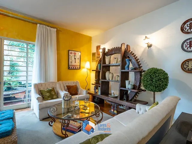 Casa com 207m² 4 quartos e 3 banheiros, à venda, no bairro Campo Belo em São Paulo