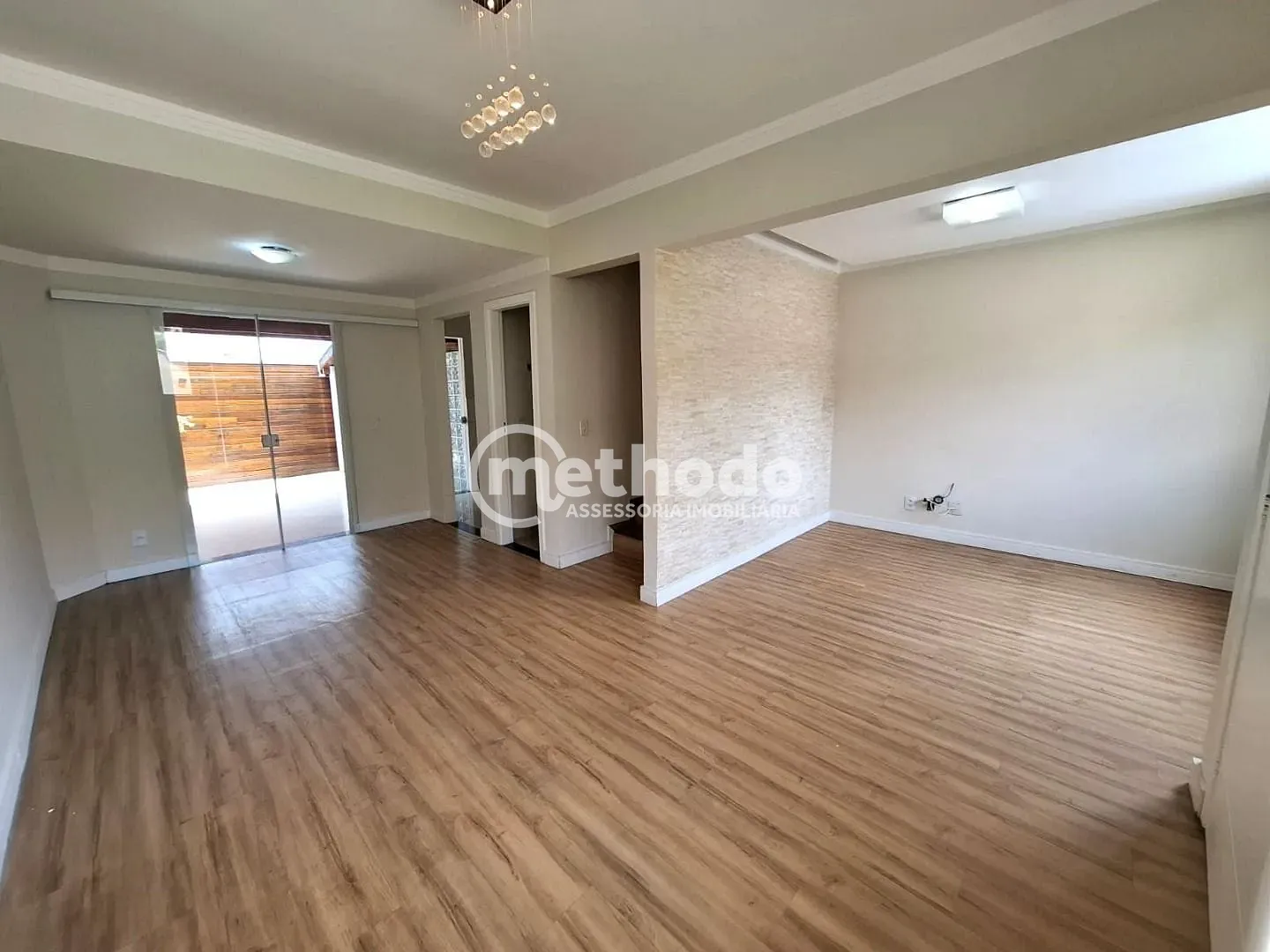 Casa, 3 quartos, 110 m² - Foto 1