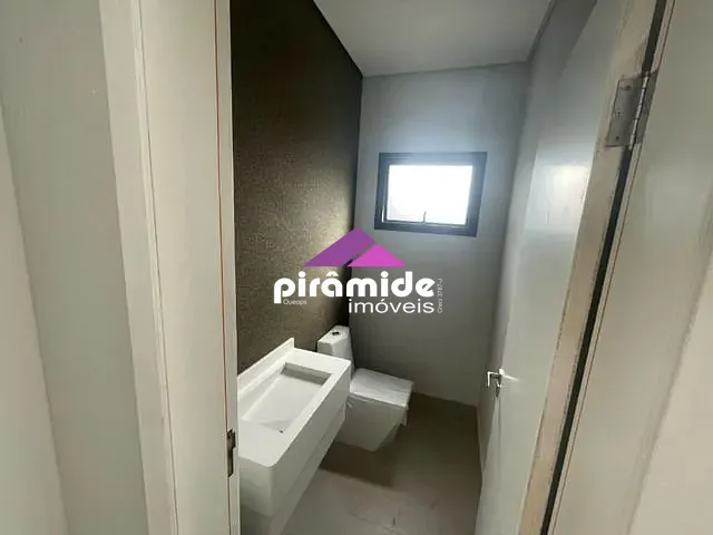 Casa com 260m² 4 quartos e 1 banheiro, à venda, no bairro Urbanova em São José dos Campos