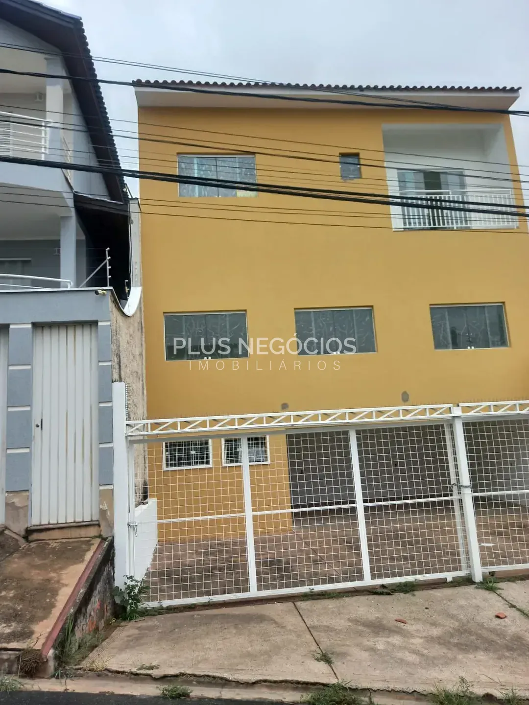 Casa, 1 quarto, 370 m² - Foto 1
