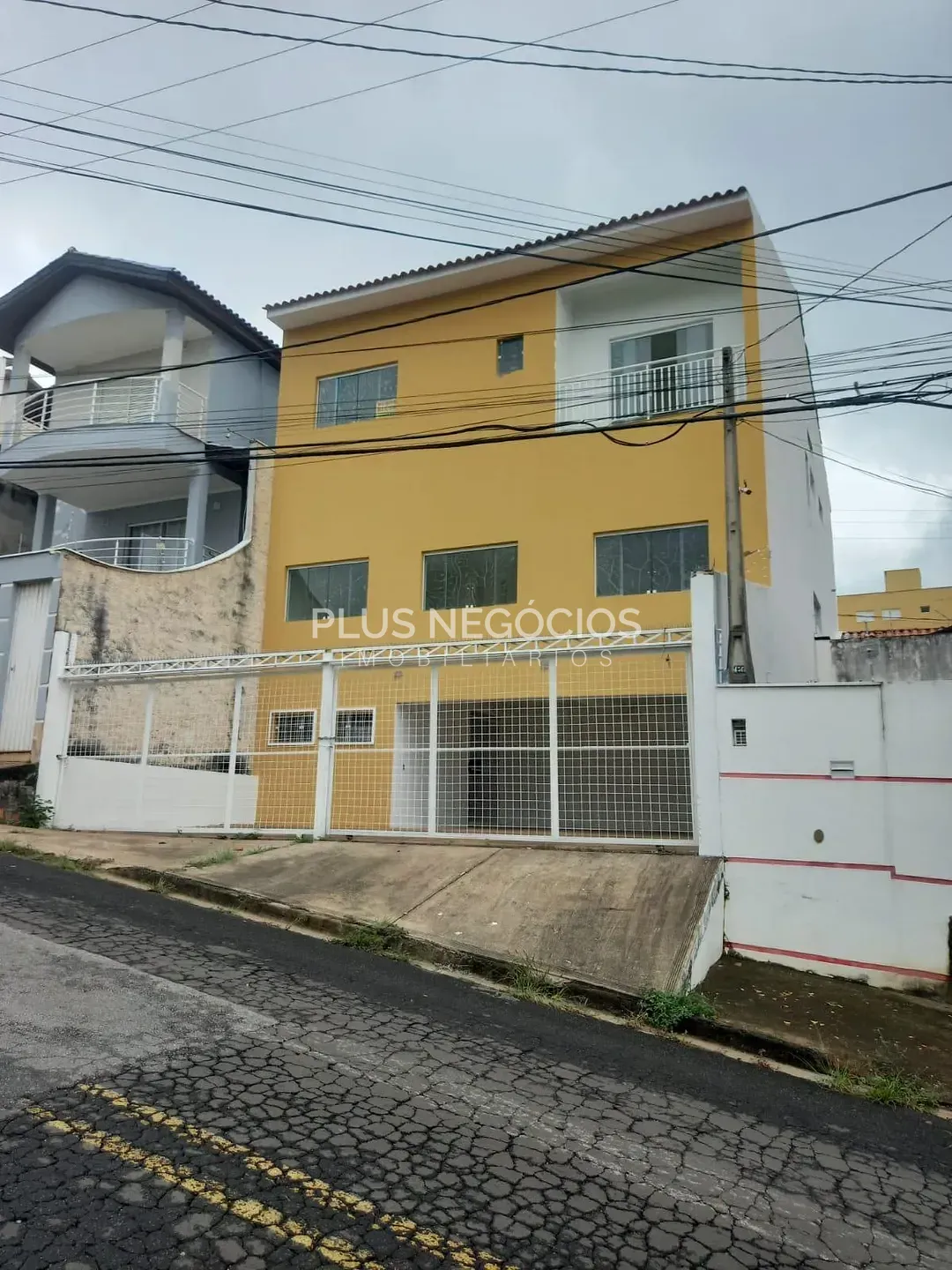 Casa, 1 quarto, 370 m² - Foto 2