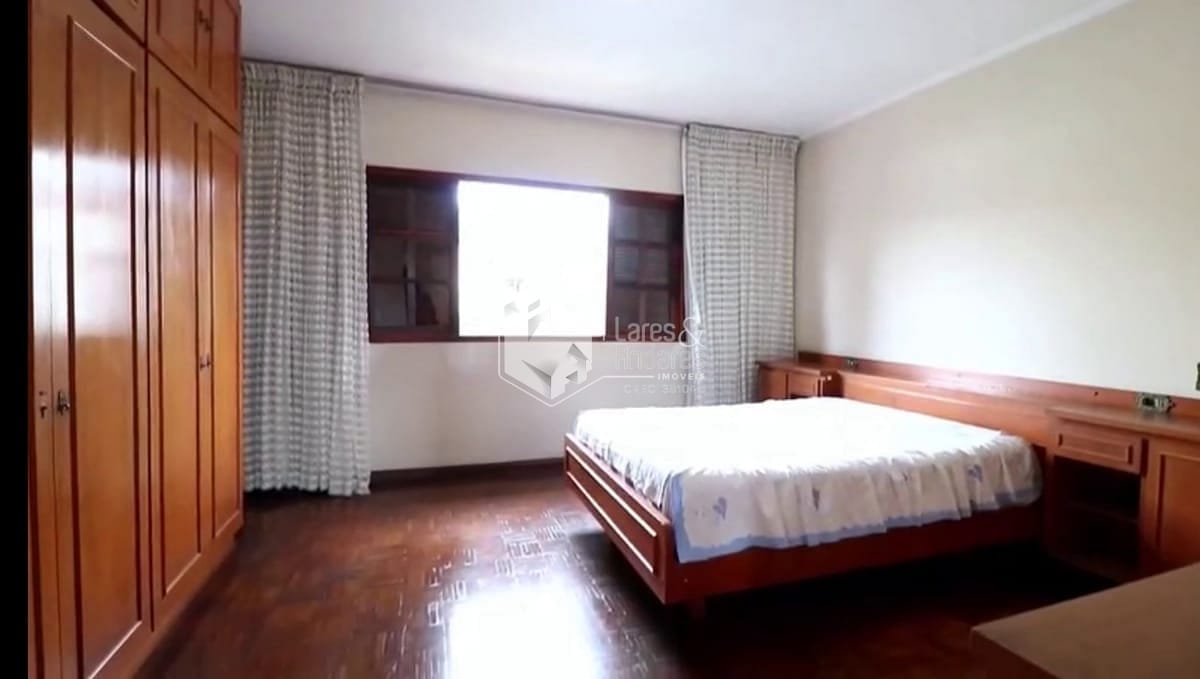 Casa, 4 quartos, 228 m² - Foto 10